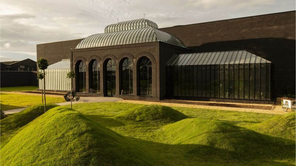 The Hendrick's Gin Palace
