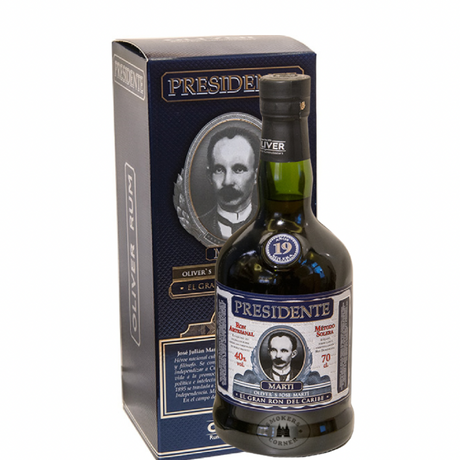 Fles Presidente 19 jaar oude Solera-rum